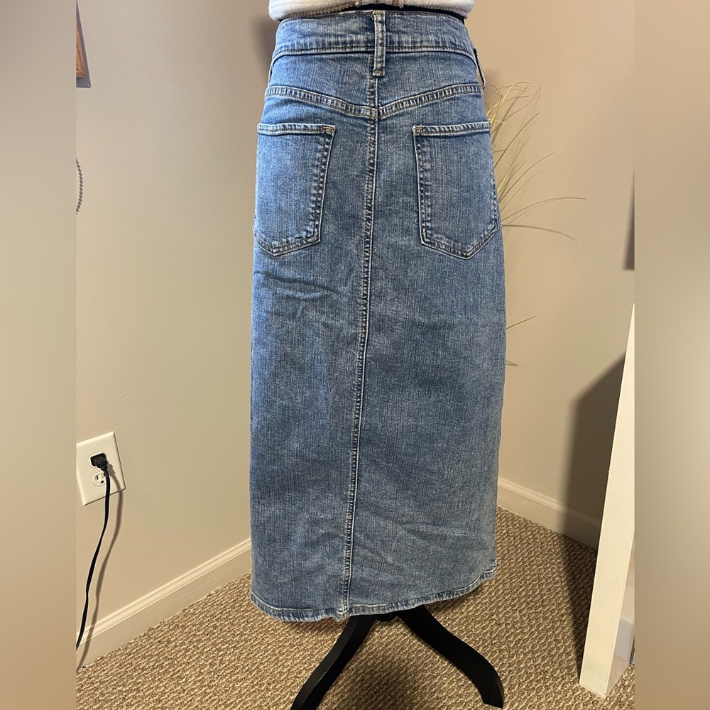 Banana Republic Factory Tall Denim Midi Skirt
